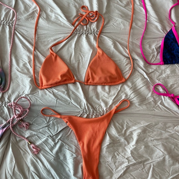 Thong Bikini Bundle - Medium - Picture 7 of 11